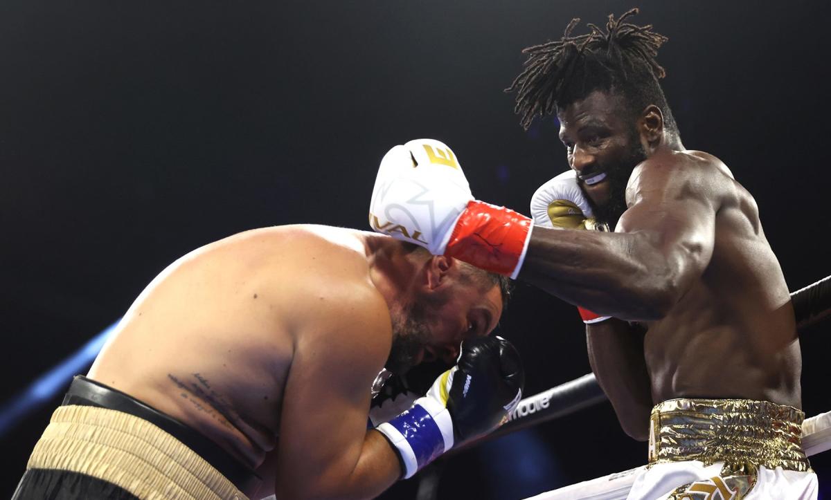 Fight Week Heavyweight Efe Ajagba returns against Stephan Shaw