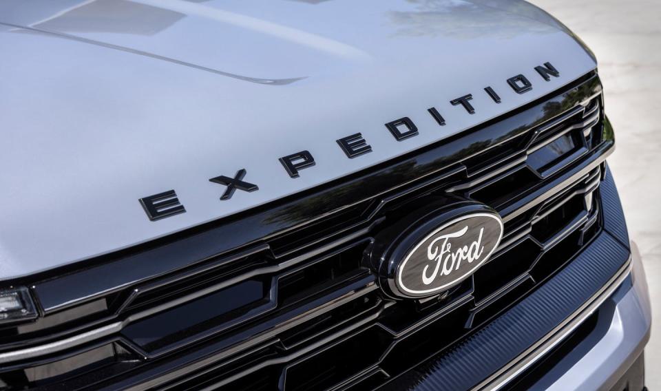 2025 ford expedition launch photos