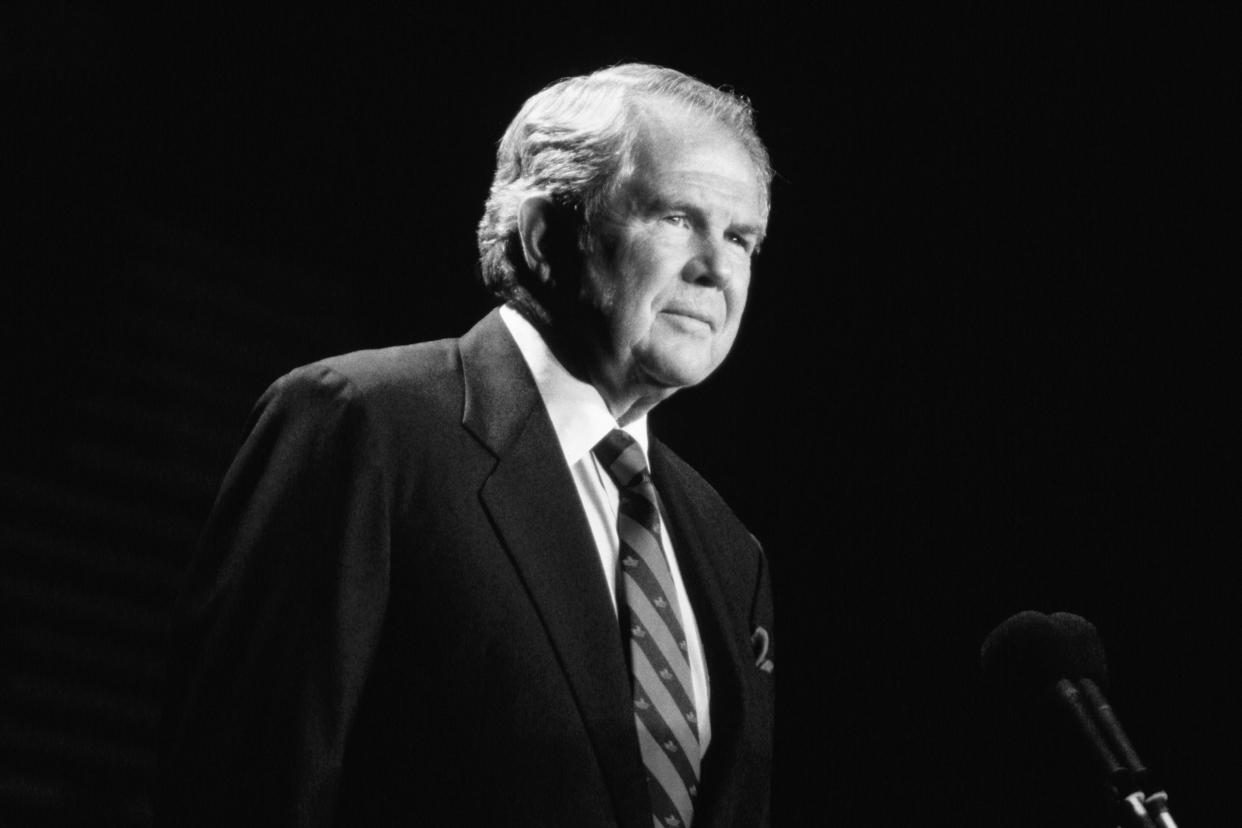 Pat Robertson (Wally McNamee / Corbis via Getty Images file)