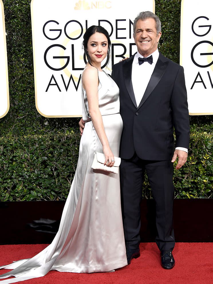 Ross was bumpin' on the carpet while by Gibson's side at the 74th Annual Golden Globes on Jan. 8. (Photo: Frazer Harrison/Getty Images)