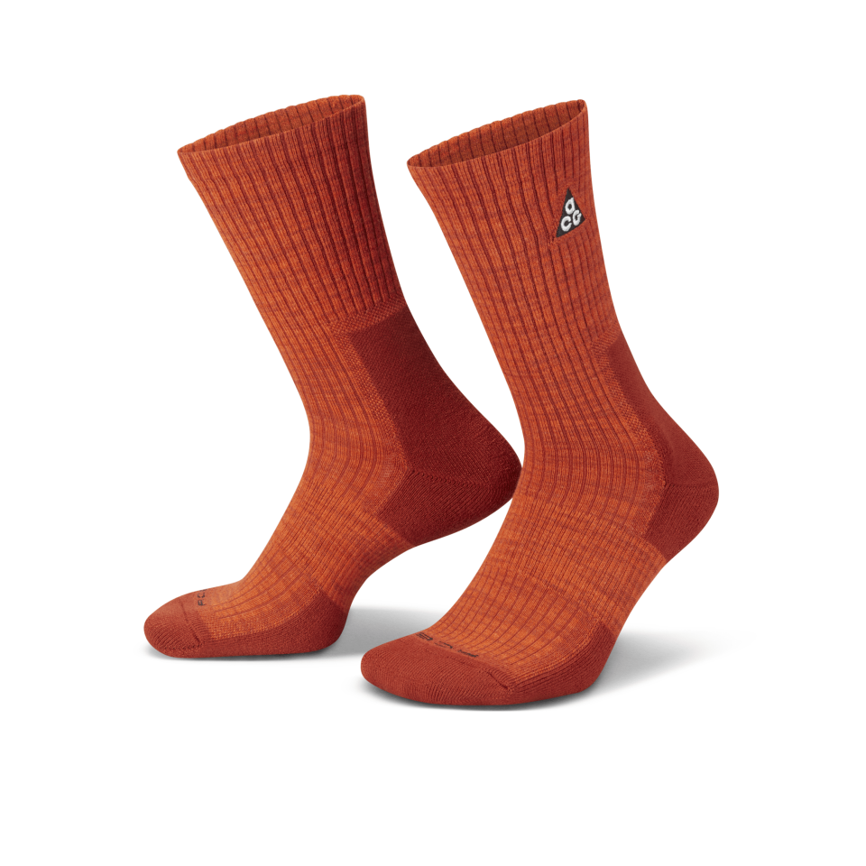 <p><a href="https://go.redirectingat.com?id=74968X1596630&url=https%3A%2F%2Fwww.nike.com%2Ft%2Facg-everyday-cushioned-crew-socks-1-pair-cBpRJH&sref=https%3A%2F%2Fwww.esquire.com%2Fstyle%2Fmens-accessories%2Fg38471971%2Fwarmest-socks-for-winter%2F" rel="nofollow noopener" target="_blank" data-ylk="slk:Shop Now;elm:context_link;itc:0;sec:content-canvas" class="link ">Shop Now</a></p><p>Everyday Cushioned Crew Socks</p><p>nike.com</p><p>$22.00</p>