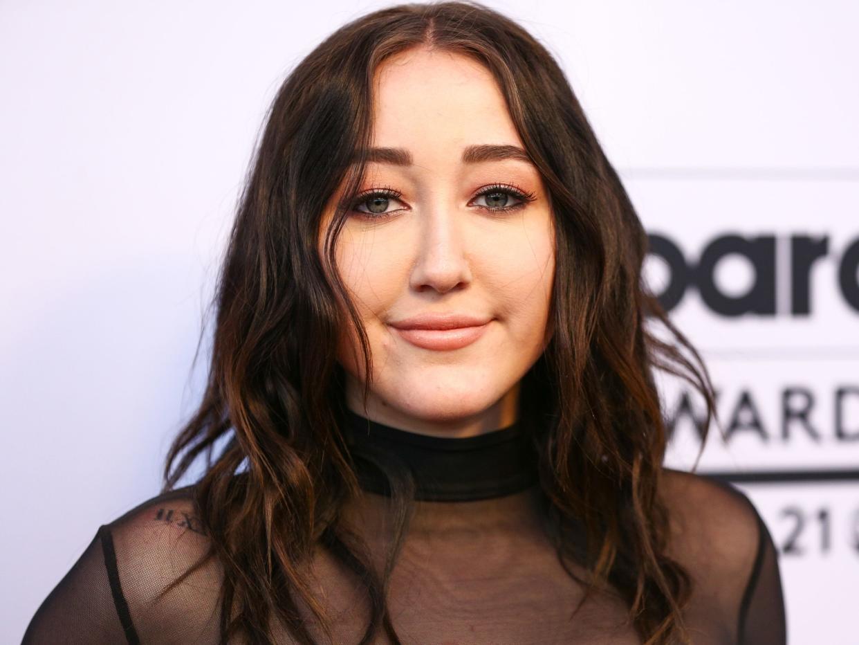 noah cyrus