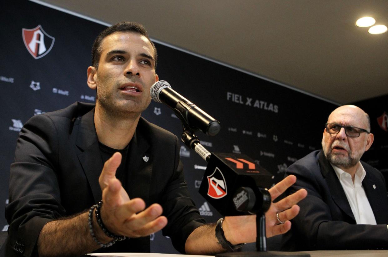 Mexican former football player Rafael Marquez gestures durig his presetation as Atlas' sports director next to the club's president Gustavo Guzman, in Zapopan, Jalisco State, Mexico, on August 7, 2018. (Photo by Ulises Ruiz / AFP)        (Photo credit should read ULISES RUIZ/AFP/Getty Images)