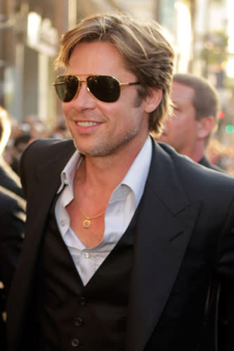 <p>Can't get enough of Brad! He is attending the premiere of Ange's latest flick Salt</p>