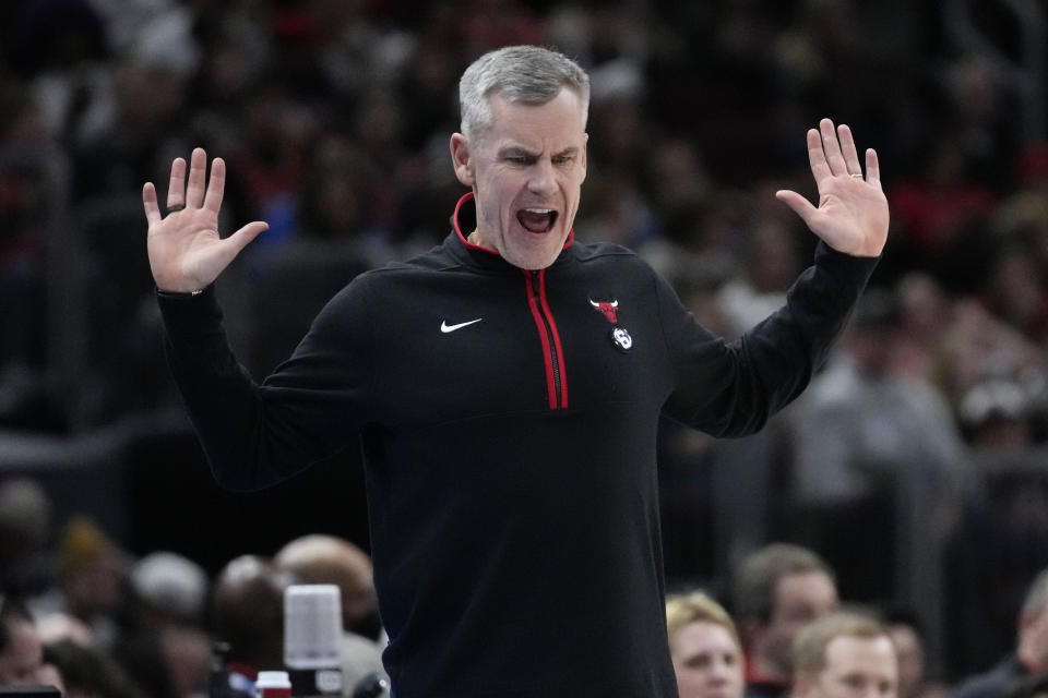 Chicago Bulls head coach Billy Donovan reacts to an official's call during the second half of an NBA basketball game against the Detroit Pistons in Chicago, Friday, Dec. 30, 2022. (AP Photo/Nam Y. Huh)