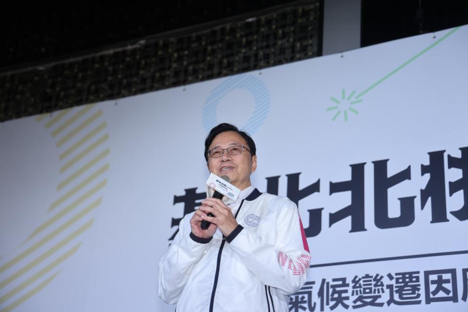 桃園市長張善政對於總質詢遲到表示歉意。資料照片。