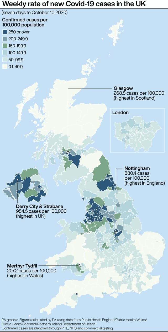 Weekly rate of new Covid-19 cases in the UK