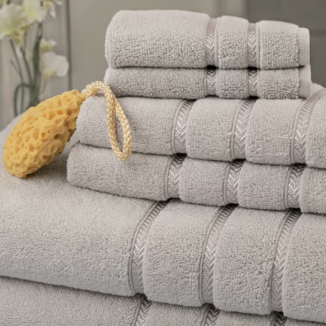 Best Quick Dry Towels: Brooklinen, Parachute, Macy's