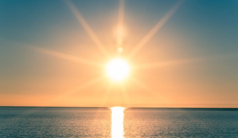 夏至是白天最長的一日。（圖／shutterstock）