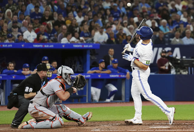 Orioles snap Blue Jays' 5-game winning streak in heated affair