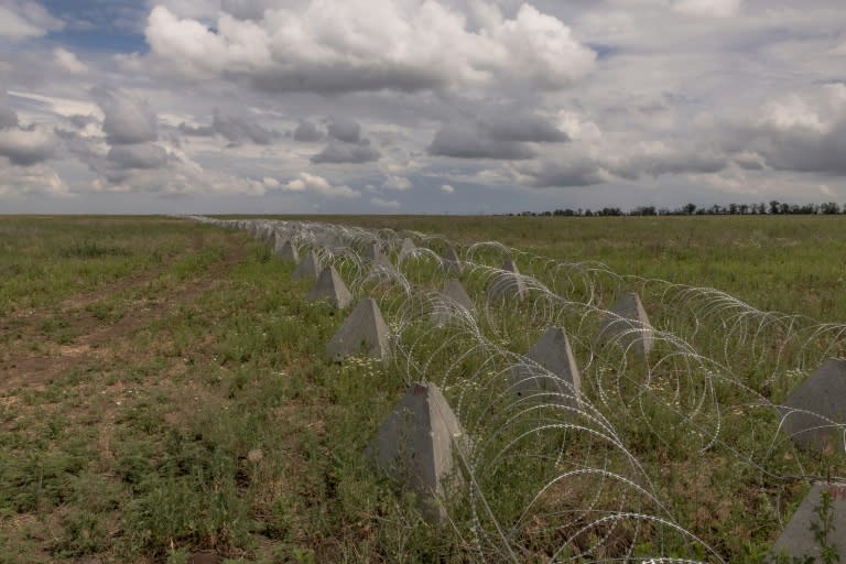 'Dragon's teeth' fortifications installed by Ukrainian forces intended to hold off Russian advances in the eastern Donetsk region (Roman PILIPEY)