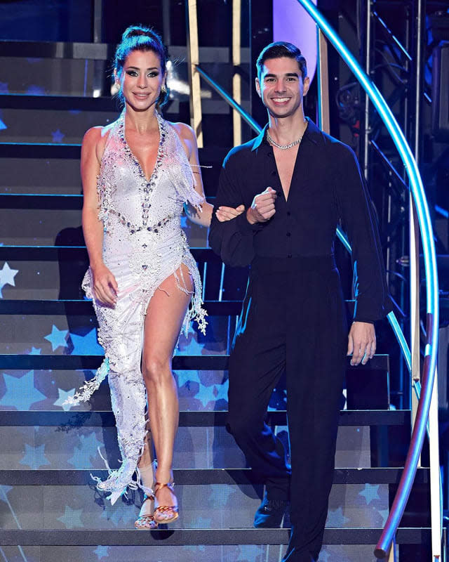 Elena Tablada junto al bailarín Adrián Esperon