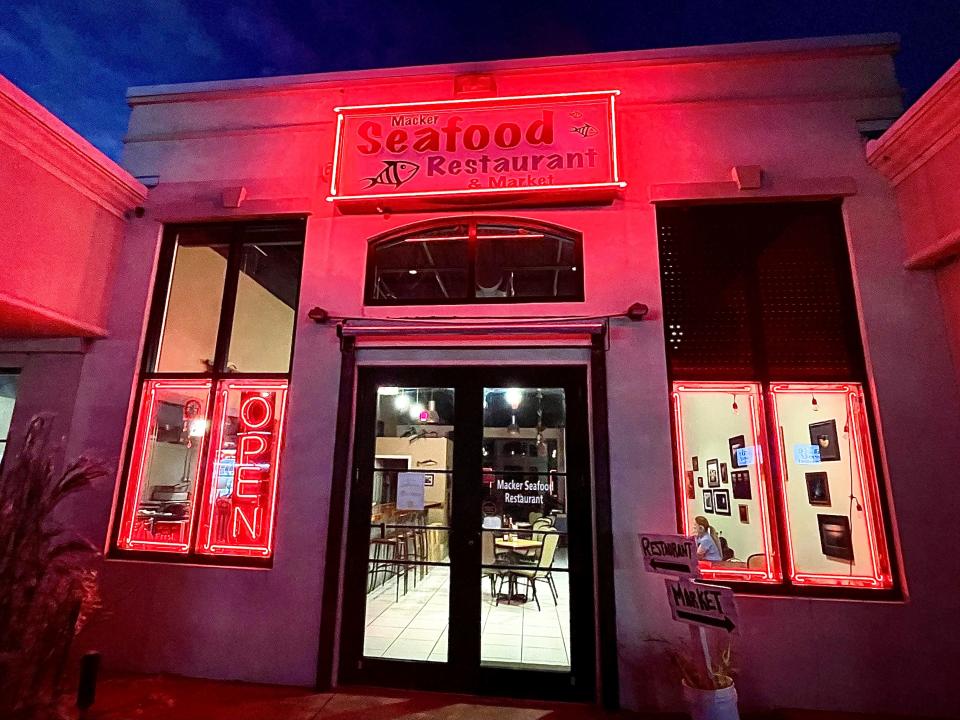 Macker Seafood Restaurant to close on Mason Avenue in Daytona Beach.