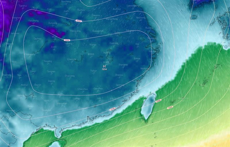 週日（12/18）寒流將籠罩台灣。（圖／擷取自台灣颱風論壇臉書專頁）