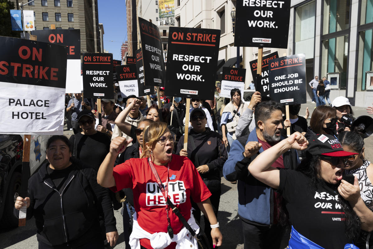 Labor Day hotel strikes reflect the frustrations of a workforce largely made up of women of color