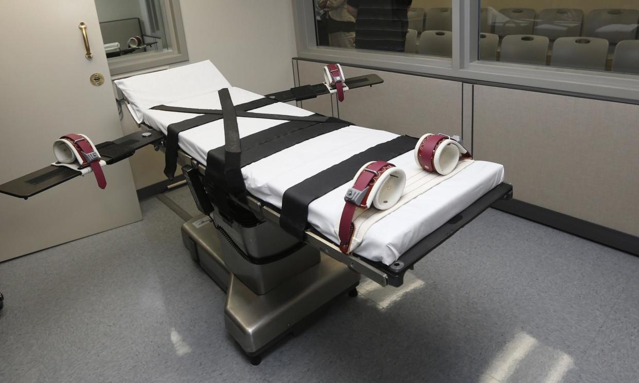 <span>The gurney in the execution chamber at the Oklahoma state penitentiary in McAlester, Oklahoma, in 2014, a year which witnessed a ‘botched’ execution.</span><span>Photograph: Sue Ogrocki/AP</span>