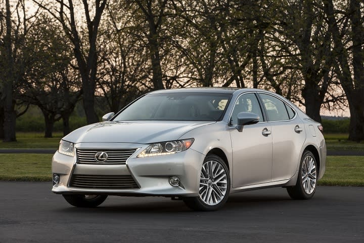 2013 Lexus ES 350 photo