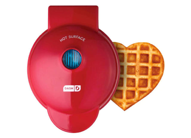 The 15 Best Waffle Makers, All Guaranteed to Make Breakfast Your Favorite  Meal of The Day