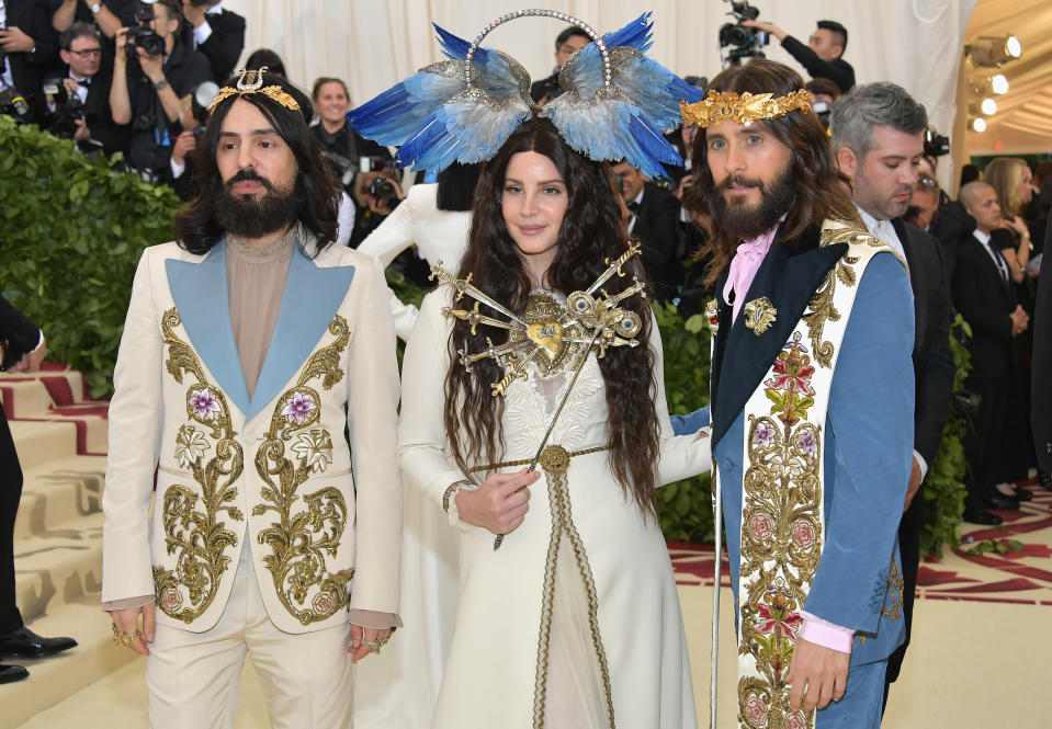 Gucci designer Alessandro Michele (left) dressed Lana Del Rey and Jared Leto for the occasion. (Photo: Neilson Barnard/Getty Images)