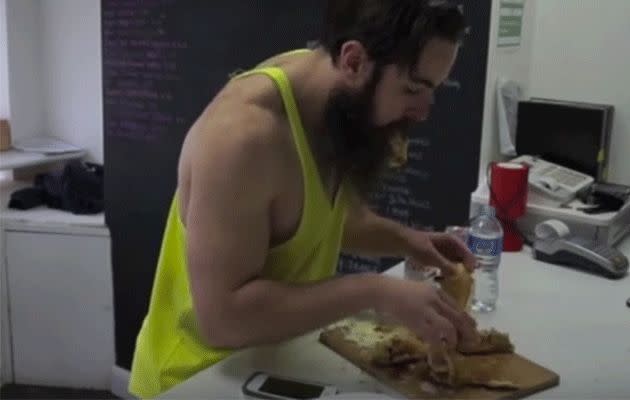 Competitive eater Adam Moran ate three kilos of pancakes in 18 minutes and 41 seconds. Photo: YouTube
