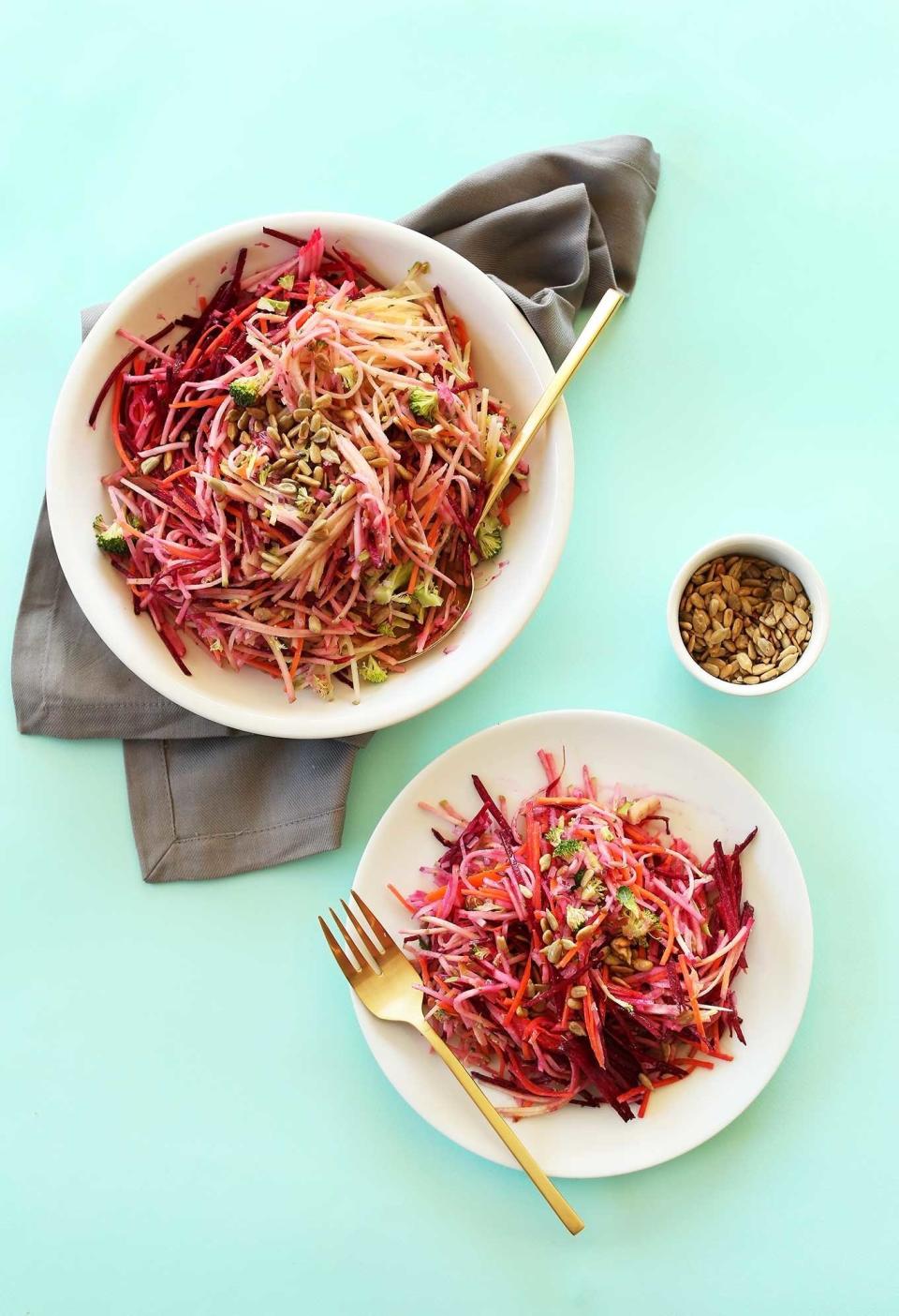 <strong>Get the <a href="http://minimalistbaker.com/simple-fall-slaw/" target="_blank">Simple Fall Slaw recipe</a> from Minimalist Baker</strong>