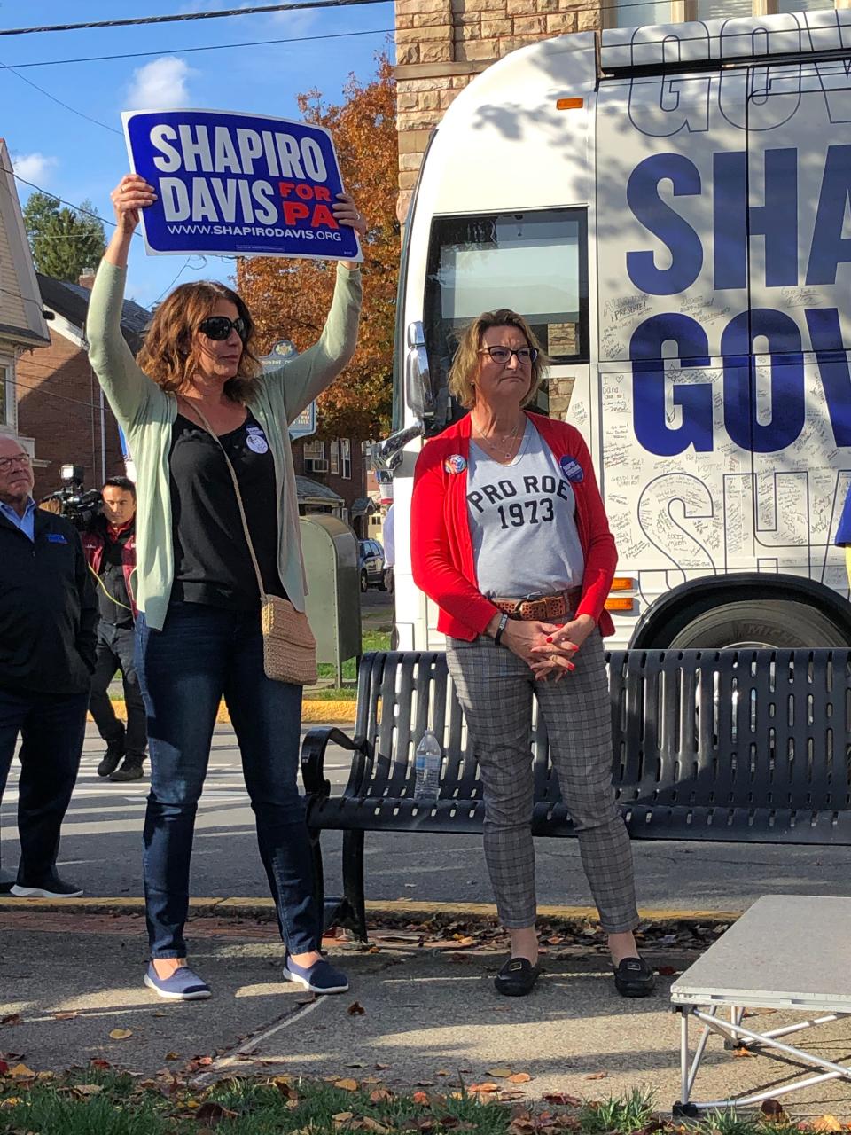 Stroudsburg Mayor Tarah Probst, candidate for the 189th Pa. House District, holds a Shapiro-Davis sign and state Rep. Maureen Madden (D-115) sports a "Pro Roe" shirt during a campaign event for the Democratic gubernatorial ticket in Stroudsburg on Friday, Nov. 4, 2022.