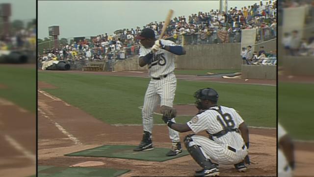 The day an unknown David Ortiz beat Ken Griffey Jr. and A-Rod in a surprise  home run derby – KIRO 7 News Seattle