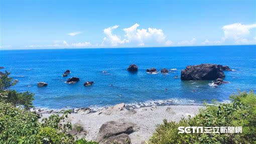 這一片美麗的海灘就是葉金川和夫人原本的目的地。（圖／記者王浩原攝影）