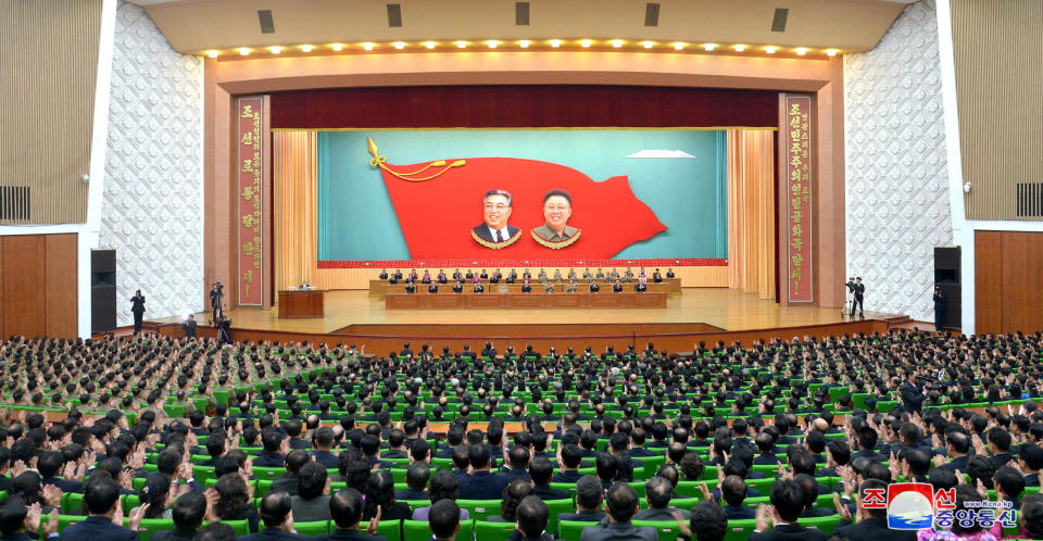 A national meeting at North Korea's People's Palace of Culture, released by North Korea's state news agency on Dec. 25, 2017. (Photo: KCNA KCNA / Reuters)