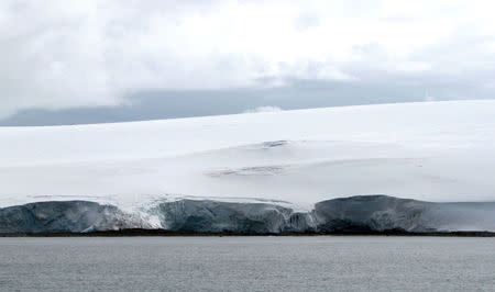 Cracks are seen on the Fourcade glacier near Argentina's Carlini Base in Antarctica, January 12, 2017. REUTERS/Nicolas Misculin/File Photo