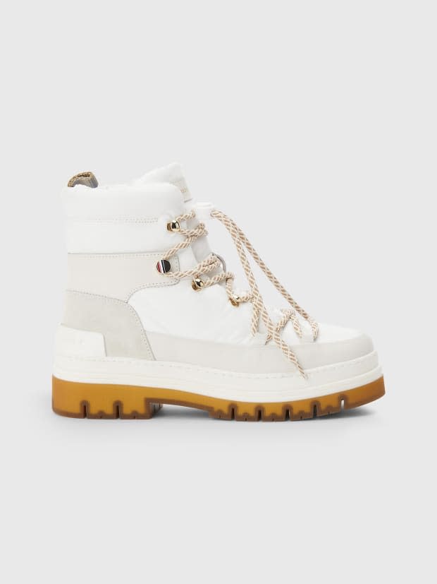 <p>Tommy Hilfiger Modern Outdoor Boot, $179, <a href="https://rstyle.me/+FYDKIhkoka3IBTNYxcjJOA" rel="nofollow noopener" target="_blank" data-ylk="slk:available here;elm:context_link;itc:0;sec:content-canvas" class="link ">available here </a></p>