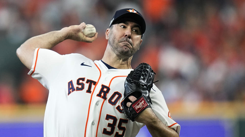 Reigning AL Cy Young winner Justin Verlander is reportedly headed to the Mets for the next chapter of his Hall of Fame career. (AP Photo/Kevin M. Cox)