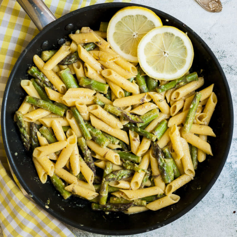 <p>My Pure Plants</p><p>You only need five ingredients and 15 minutes to whip up this easy breezy lemon pepper penne recipe. </p><p><strong>Get the recipe:<a href="https://mypureplants.com/lemon-pepper-pasta-asparagus" rel="nofollow noopener" target="_blank" data-ylk="slk:Asparagus Lemon Pepper Penne;elm:context_link;itc:0;sec:content-canvas" class="link rapid-noclick-resp"> Asparagus Lemon Pepper Penne</a></strong></p>