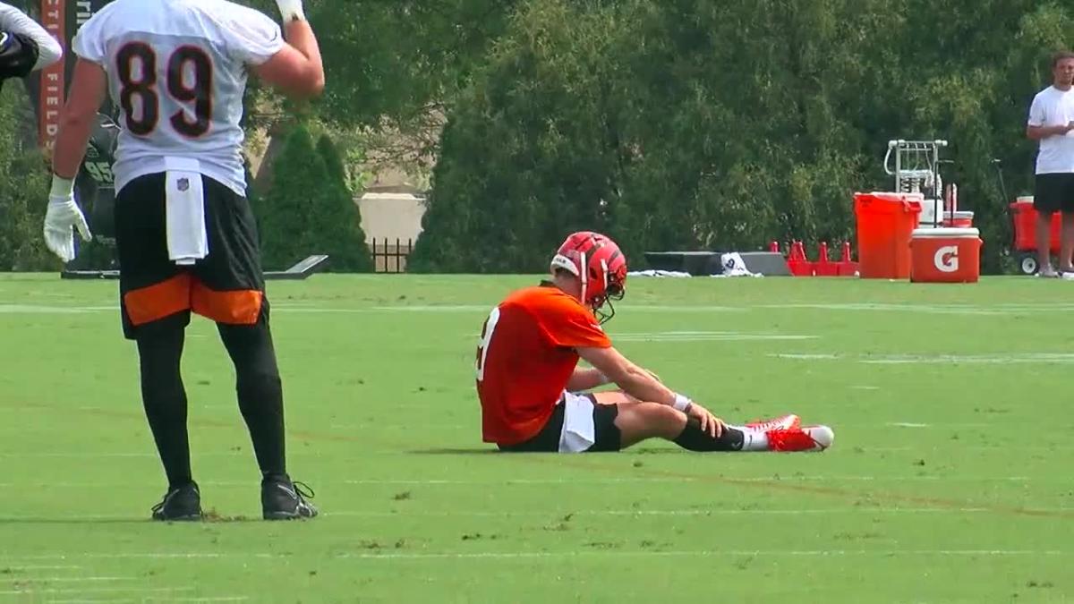 Cincinnati Bengals star Joe Burrow carted off practice field with injury, Cincinnati  Bengals