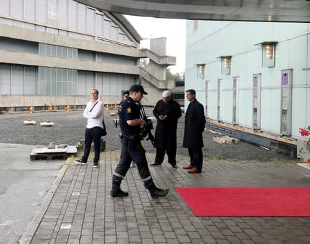 Norwegian police officer enters Thon Oslofjord hotel in Sandvika
