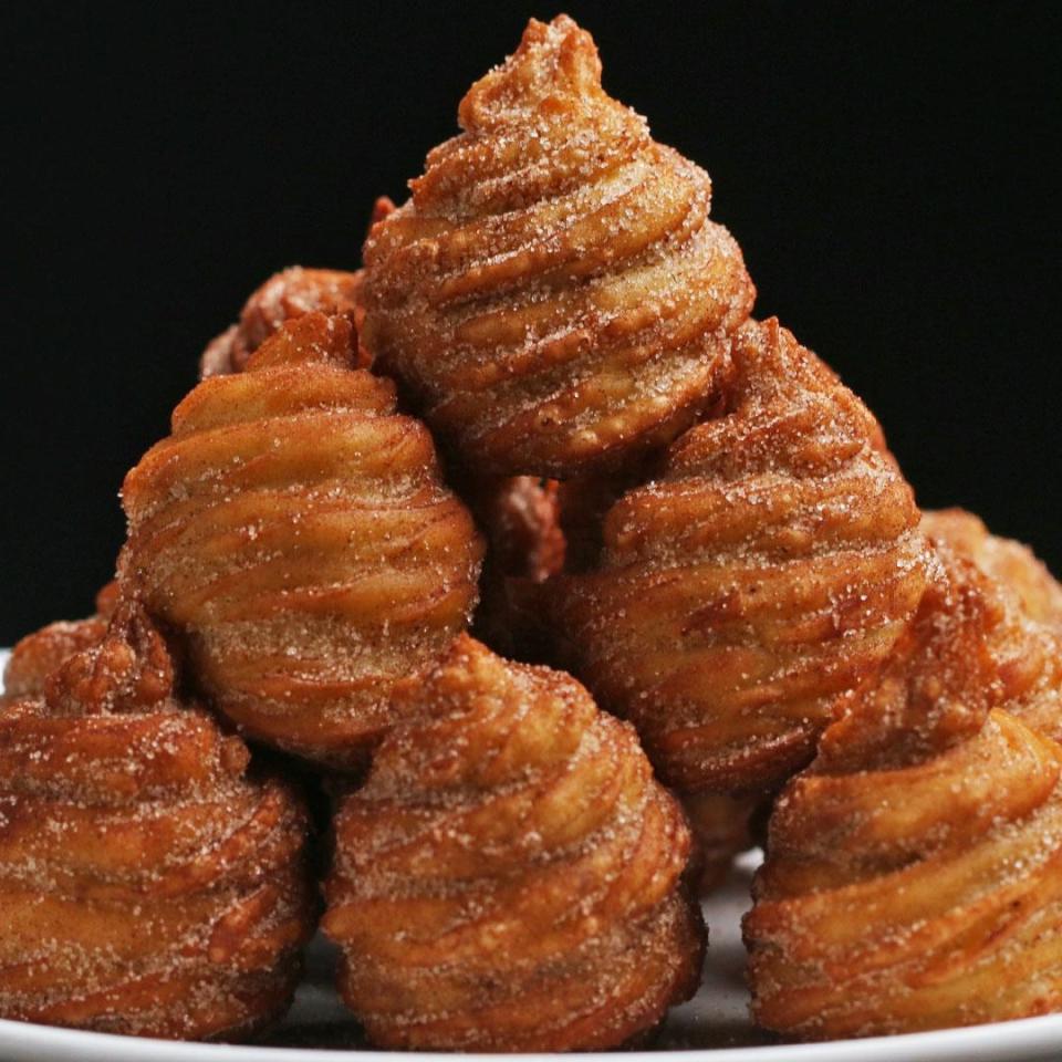 Molten Churro Bombs