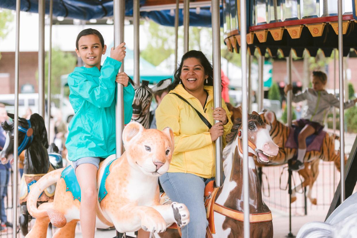 Columbus Commons' 2024 season is to include free carousel rides daily, beginning April 19.