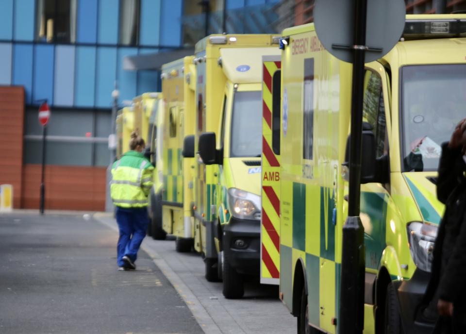 LONDON, UNITED KINGDOM - DECEMBER 29: A great number of ambulances wait outside London Royal Hospital as the number of coronavirus (Covid-19) cases surge due the new variant that considerably more transmissible than previous strains in London, United Kingdom on December 29, 2020. (Photo by Hasan Esen/Anadolu Agency via Getty Images)