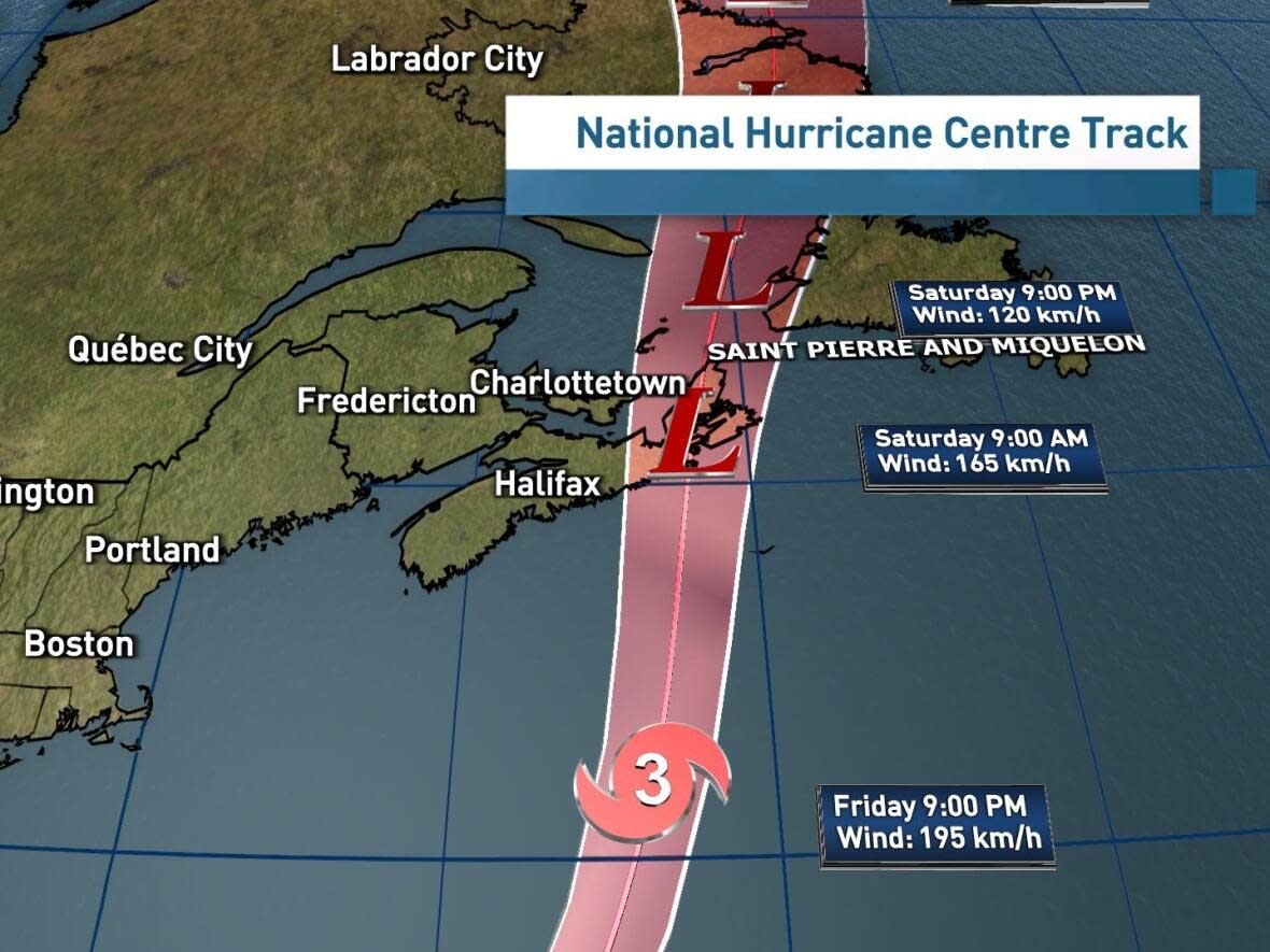 Hurricane Fiona's expected path. Projections show Fiona is set to track over eastern mainland Nova Scotia and Cape Breton when it makes landfall. (Tina Simpkin/CBC - image credit)