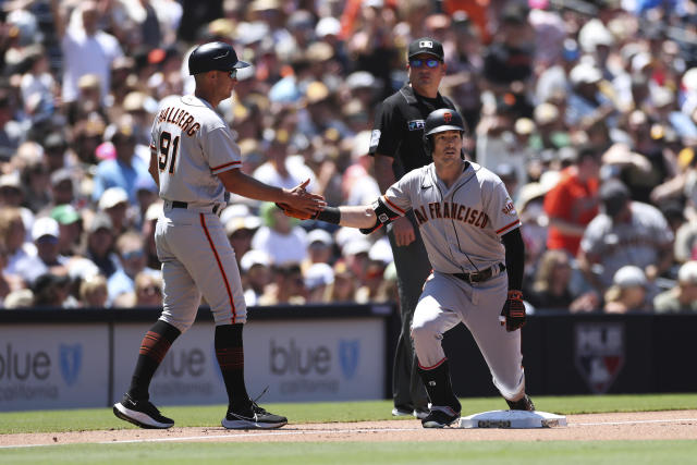 Alex Wood brilliant, Wilmer Flores has 2 HRs as Giants rout Padres 12-0