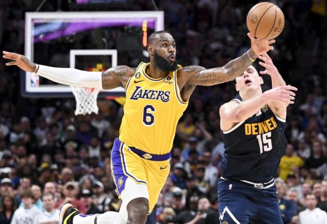 Lakers' LeBron James Responds to Nuggets' Offseason Comments Ahead of Opener