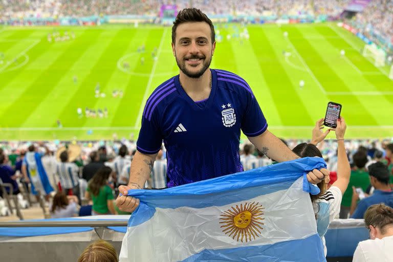 Diego Leuco celebró la victoria de la Argentina, que se quedó con la Copa del Mundo, y cumplió su promesa mundialista