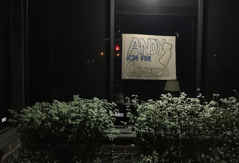 A handmade sign at Andy Kim’s campaign headquarters in Mount Laurel, NJ. (Photo: Andrew Romano/Yahoo News)