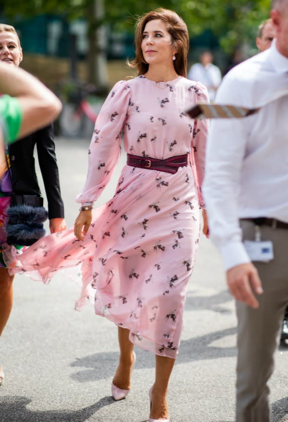 <p>Pairing a beautifully free-flowing soft chiffon dress with leather belt is a prime example of just how fashion forward, this Aussie-born beauty is. Source: Getty </p>