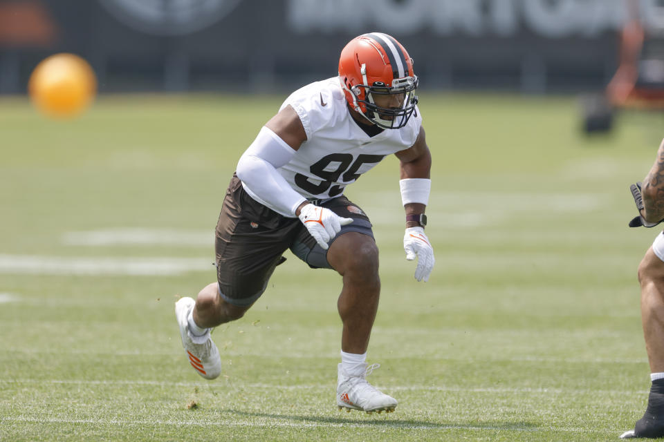 Cleveland Browns defensive end Myles Garrett takes part in drills at the NFL football team's practice facility Wednesday, June 7, 2023, in Berea, Ohio. (AP Photo/Ron Schwane)