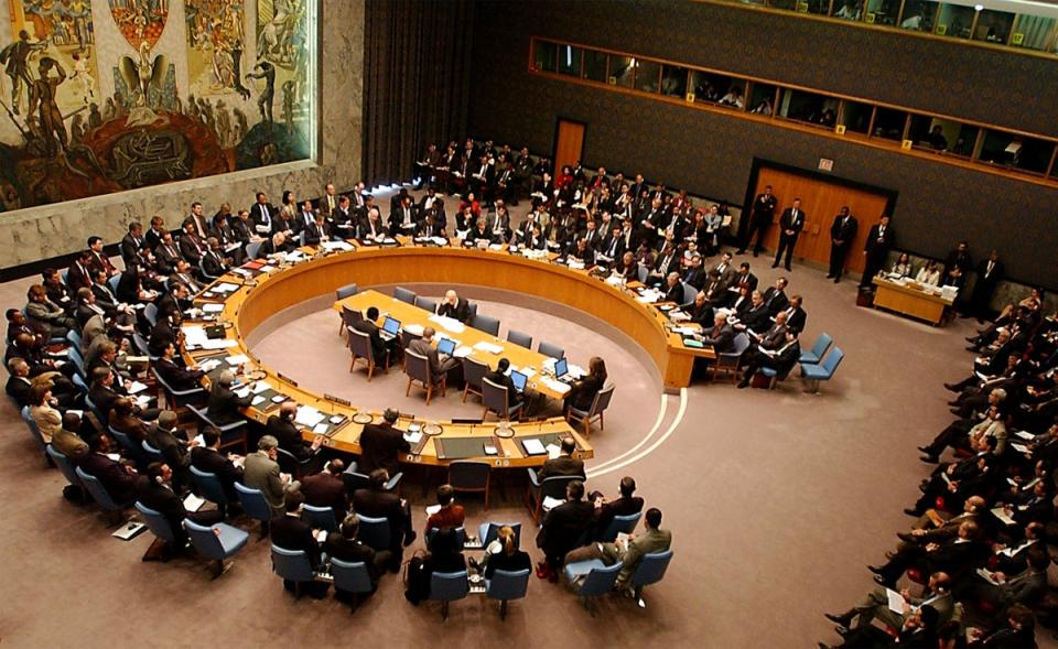 Chief United Nations weapons inspector Hans Blix addresses the UN Security Council on 27 January 2003 (Getty)