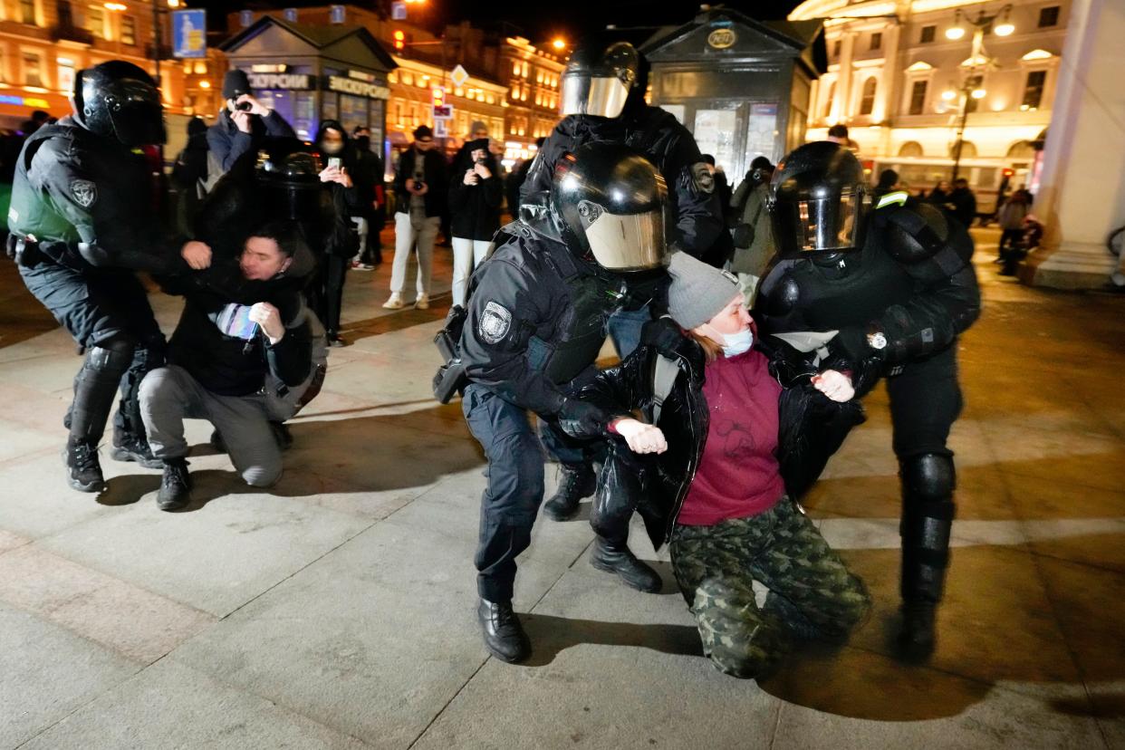 Police detain demonstrators during an action against Russia's attack on Ukraine in St. Petersburg, Russia, Tuesday, March. 1, 2022. Protests in Moscow and St. Petersburg and other Russian towns have resulted in mass arrests.