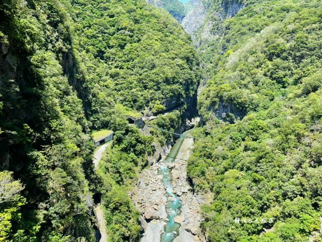 山月吊橋