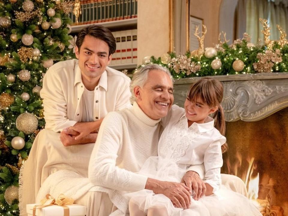 Matteo und Virginia standen mit ihrem Vater Andrea Bocelli im Tonstudio. (Bild: Giovanni de Sandre)