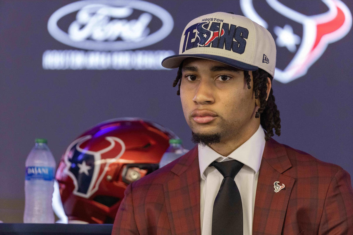 Texans rookie C.J. Stroud places No. 27 in CBS Sports’ QB power rankings